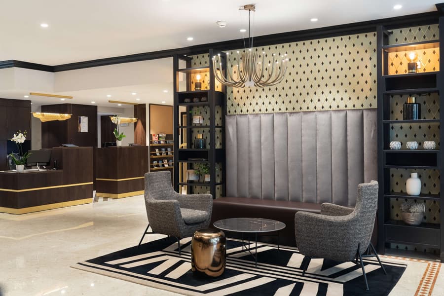 Best Western Plus Hotel Massena Nice