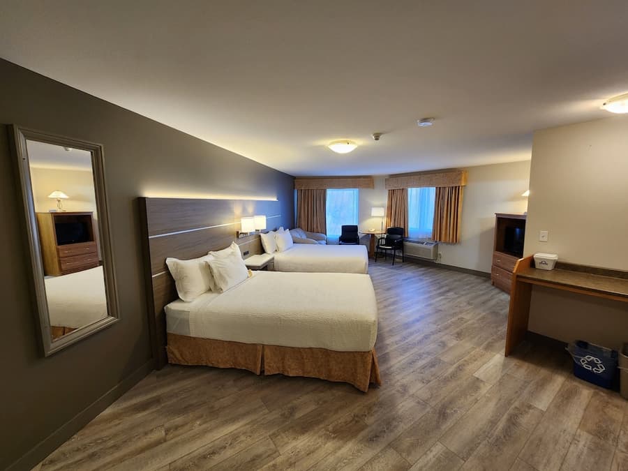 Days Inn & Conference Centre by Wyndham Penticton