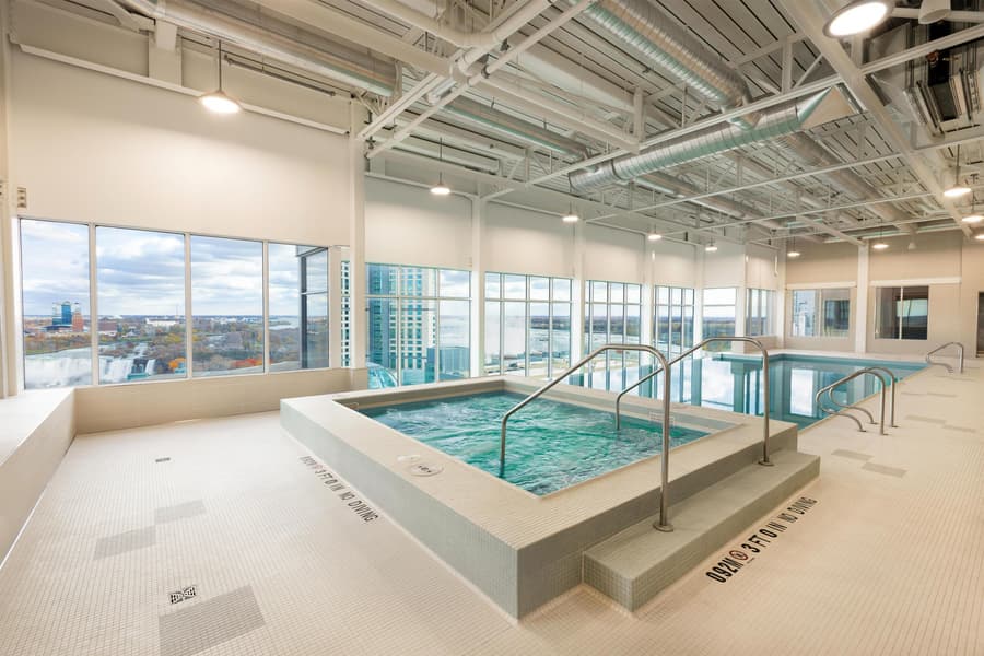 Hilton Niagara Falls/Fallsview Hotel & Suites