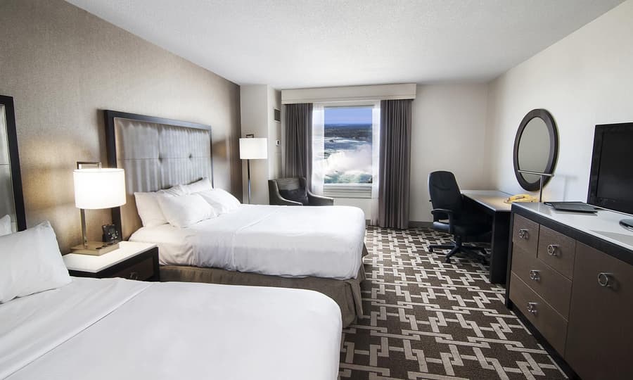 Hilton Niagara Falls/Fallsview Hotel & Suites