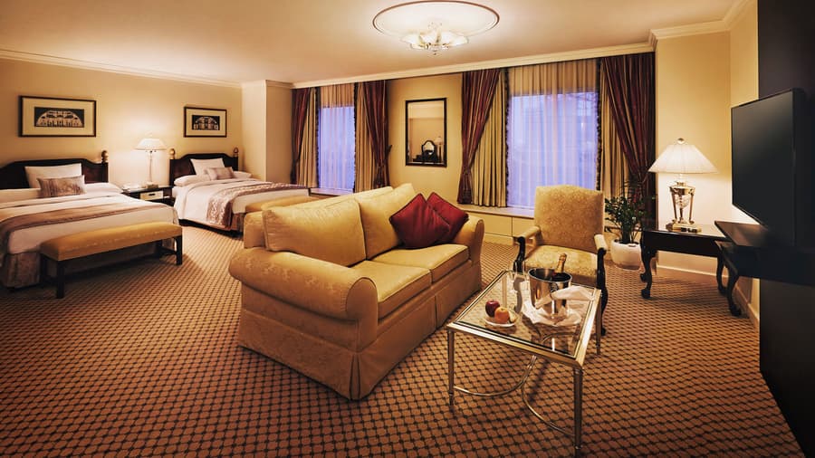 RIHGA Royal Hotel Osaka, Vignette Collection by IHG