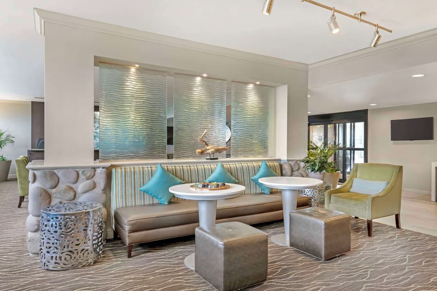 Best Western Plus Agate Beach Inn