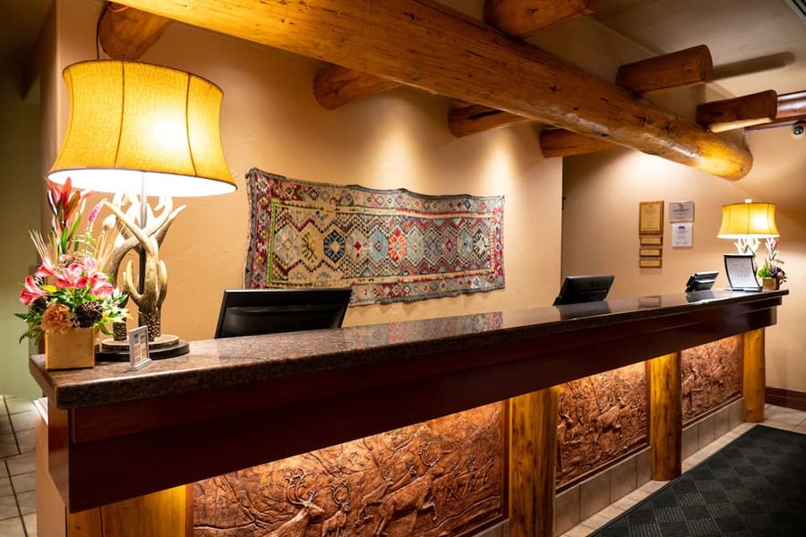Banff Caribou Lodge and Spa