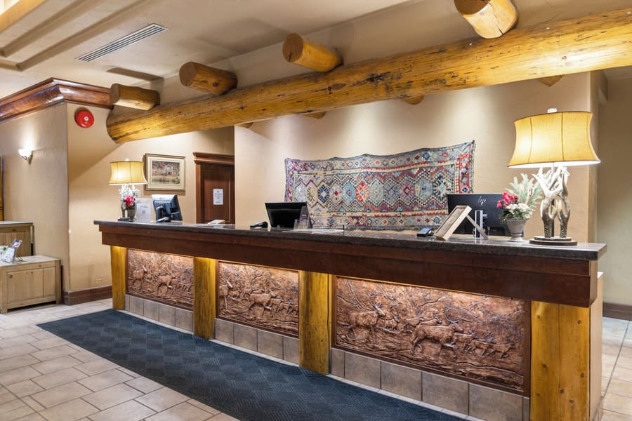 Banff Caribou Lodge and Spa