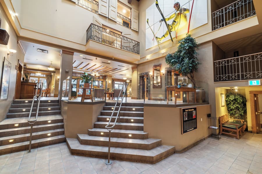 Banff Ptarmigan Inn