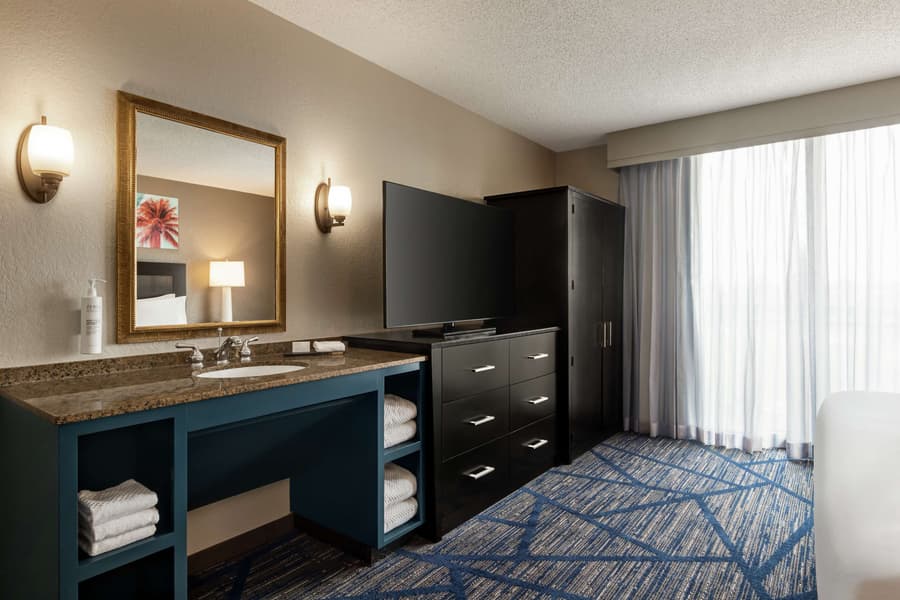 Embassy Suites by Hilton Miami International Airport
