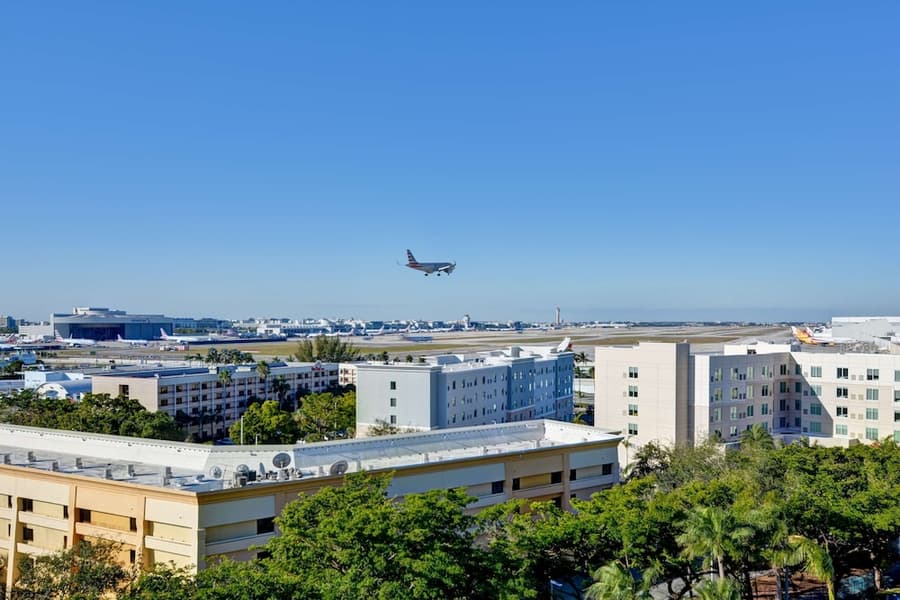 Embassy Suites by Hilton Miami International Airport