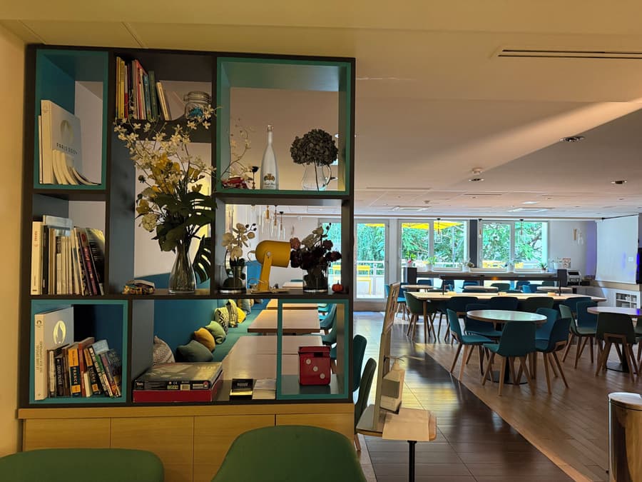 Holiday Inn Paris - Montmartre by IHG