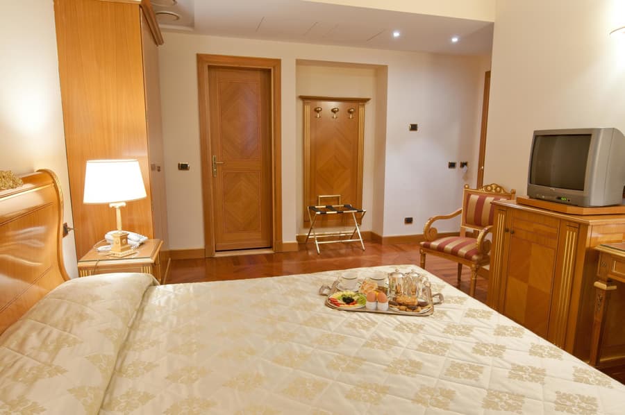 Marconi Hotel