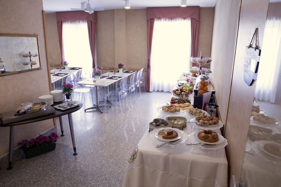Hotel Mennini