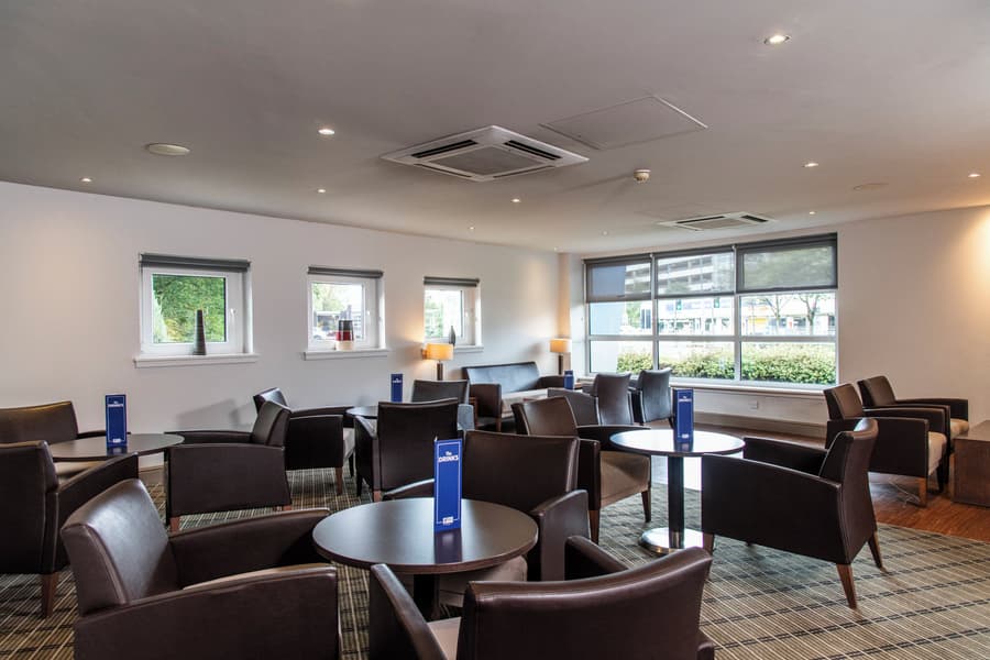 Holiday Inn Express Glasgow Airport by IHG