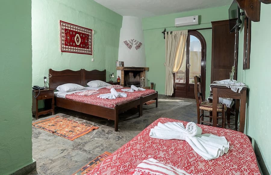 Arolithos Traditional Cretan Village