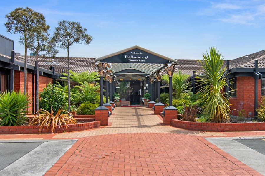 Riverside Hotel Marlborough