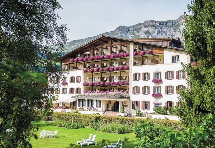 Adula Hotel