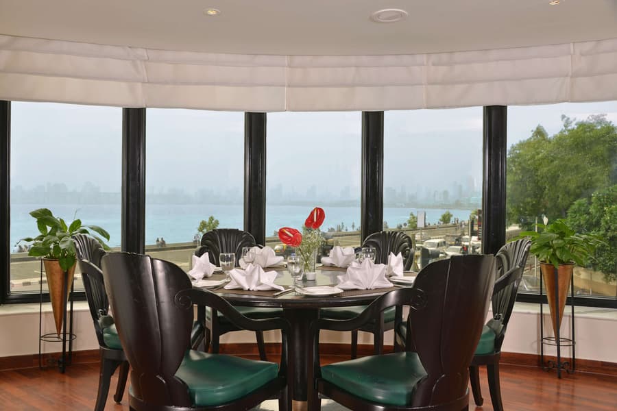 Hotel Marine Plaza Mumbai