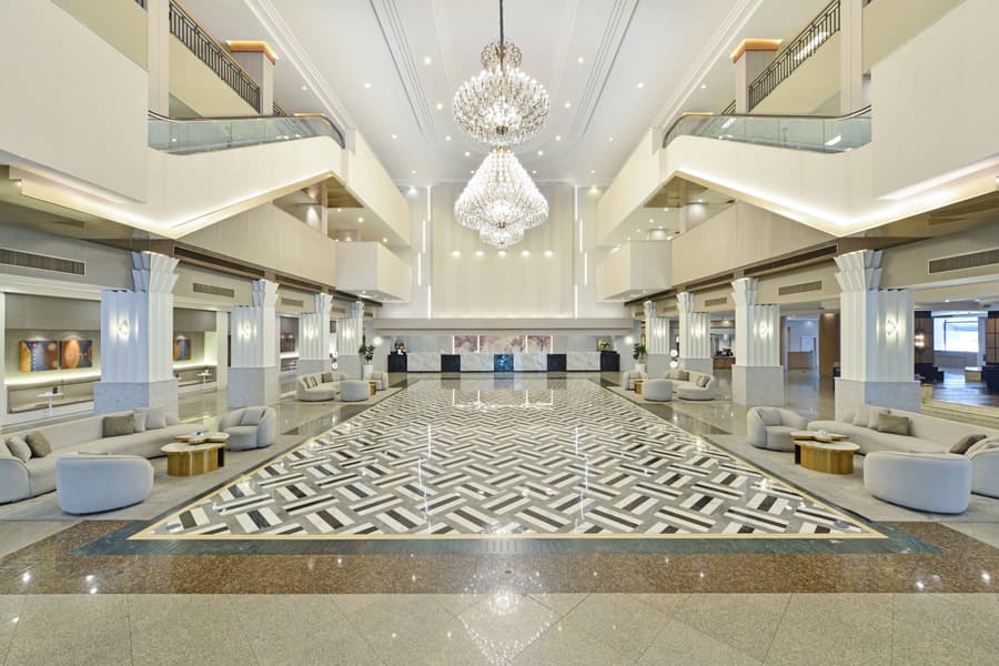 Twin Towers Hotel