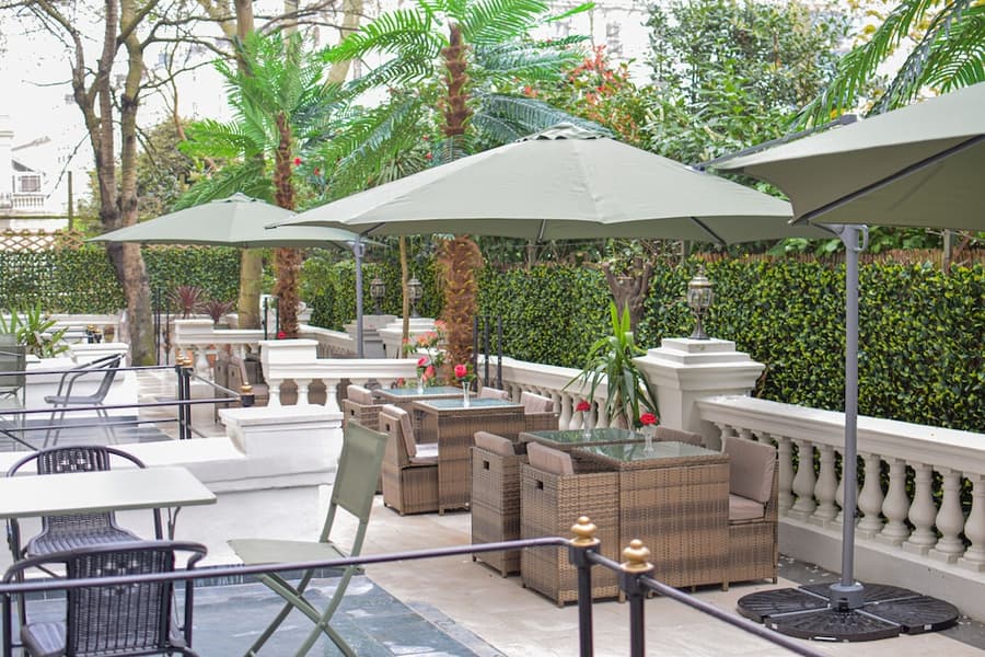 Pembridge Palace Hotel