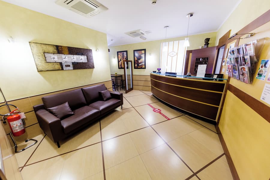Hotel Lirico