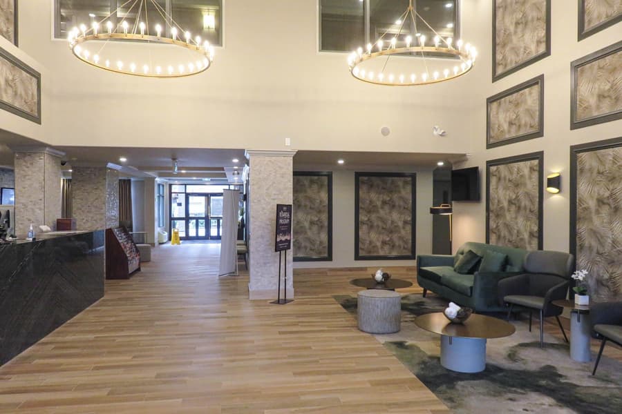 Sandman Hotel & Suites Vancouver Airport