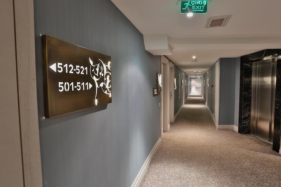 AHC Old City Hotel