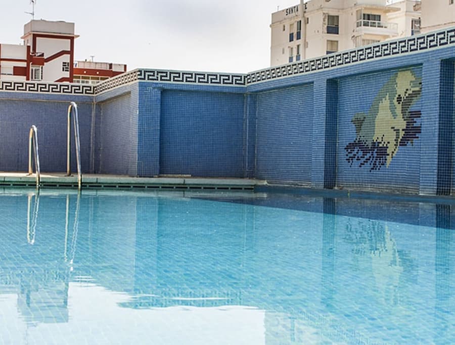 Hotel Mainake
