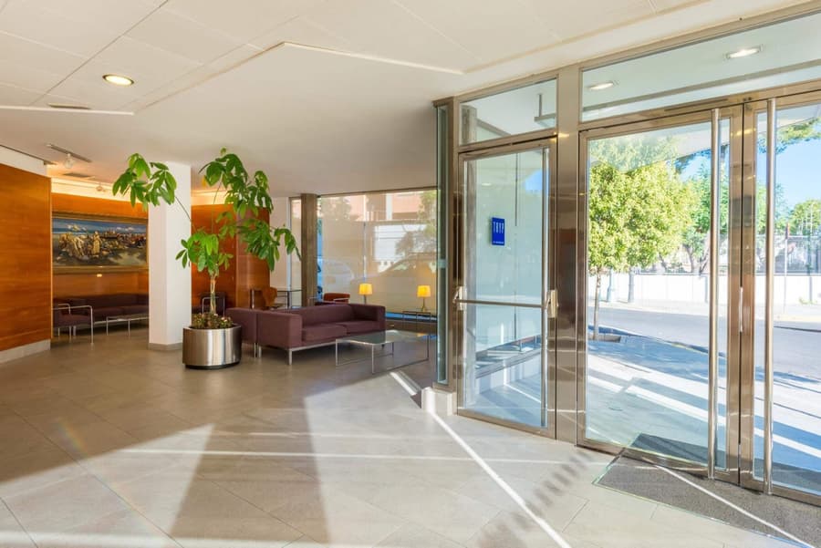 Hotel Port Feria Valencia
