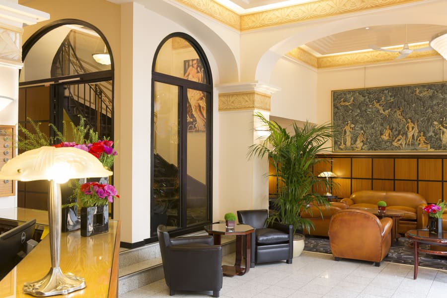 Hôtel Raspail Montparnasse
