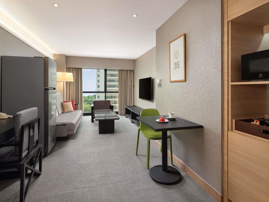 Grand Mercure Singapore Roxy