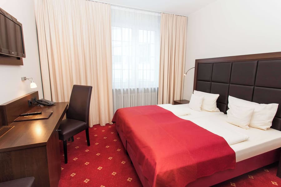 Centro National Frankfurt, Trademark Collection by Wyndham