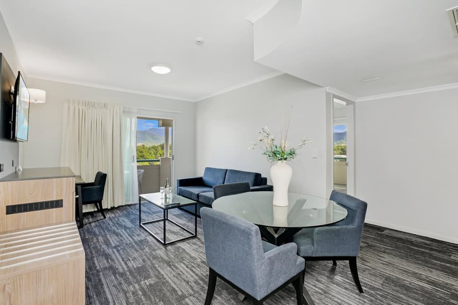 Cairns Sheridan Hotel
