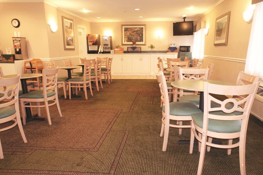 La Quinta Inn by Wyndham Detroit Canton