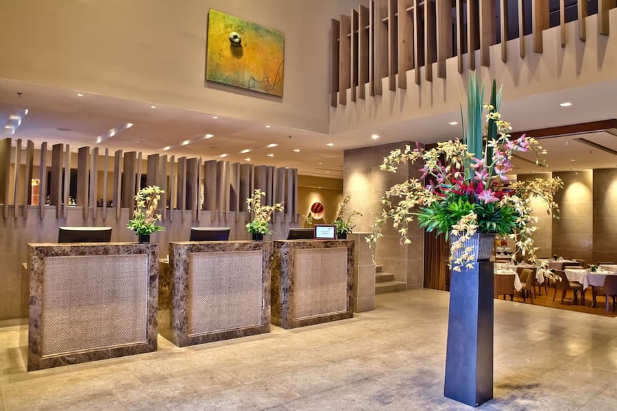 Hotel Rosales Plaza