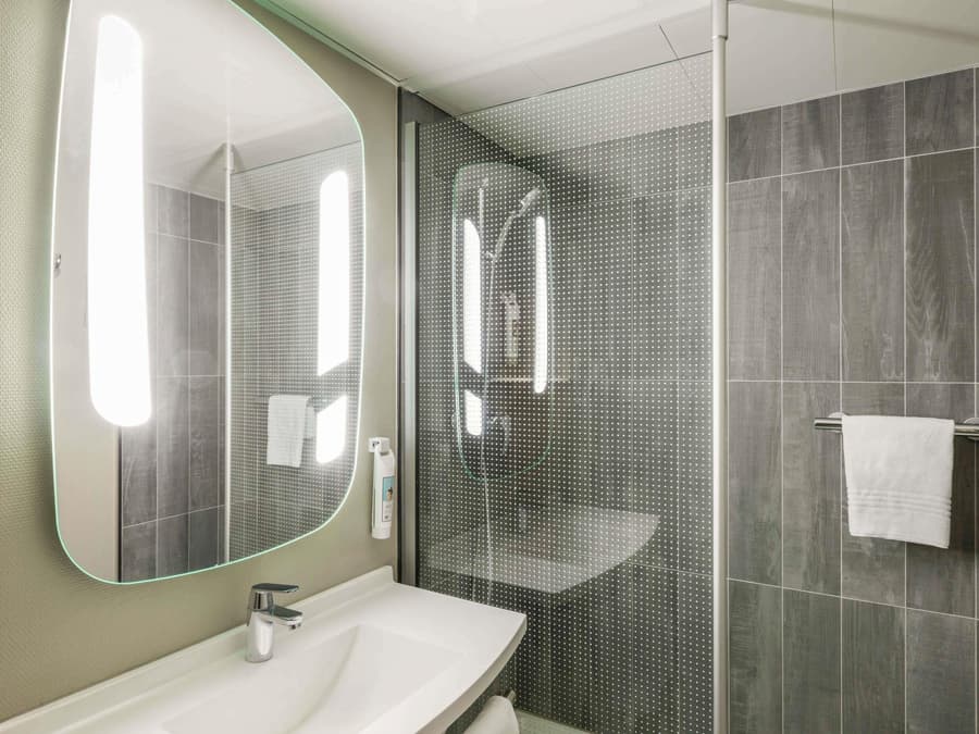 ibis Paris Gare de Lyon Ledru Rollin 12ème