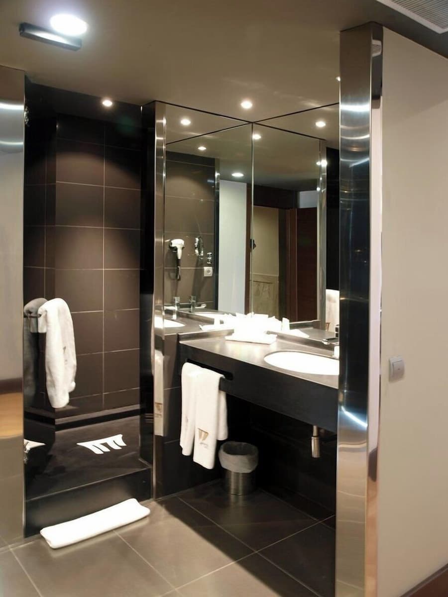 Hotel Sercotel Cuatro Postes