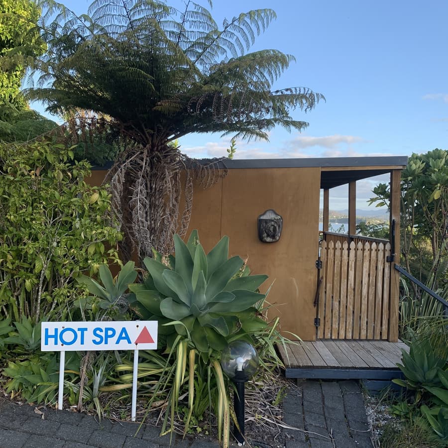 Aloha Seaview Resort Motel