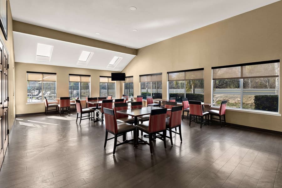 Comfort Inn & Suites Sequoia/Kings Canyon