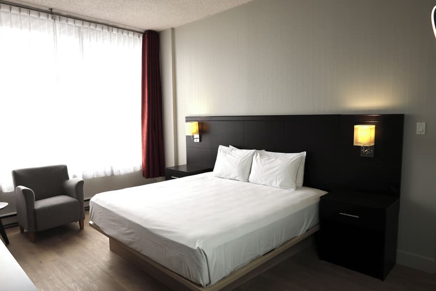 Travelodge by Wyndham Hotel & Convention Centre Quebec City