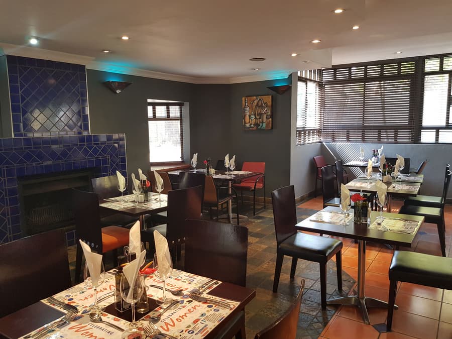 Court Classique Suite Hotel
