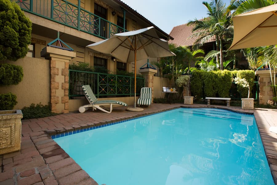 Court Classique Suite Hotel