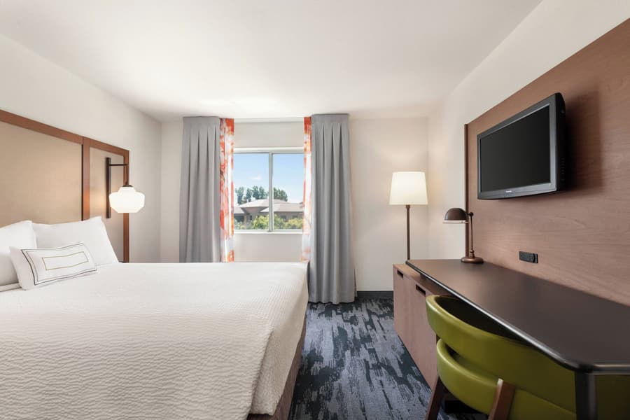 Fairfield Inn by Marriott Visalia Sequoia