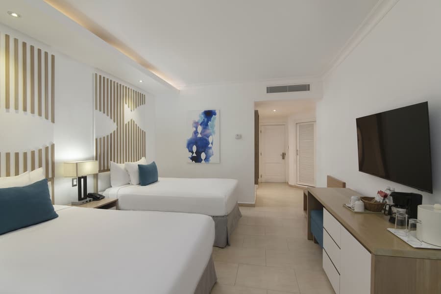 Wyndham Alltra Samana All-Inclusive Resort