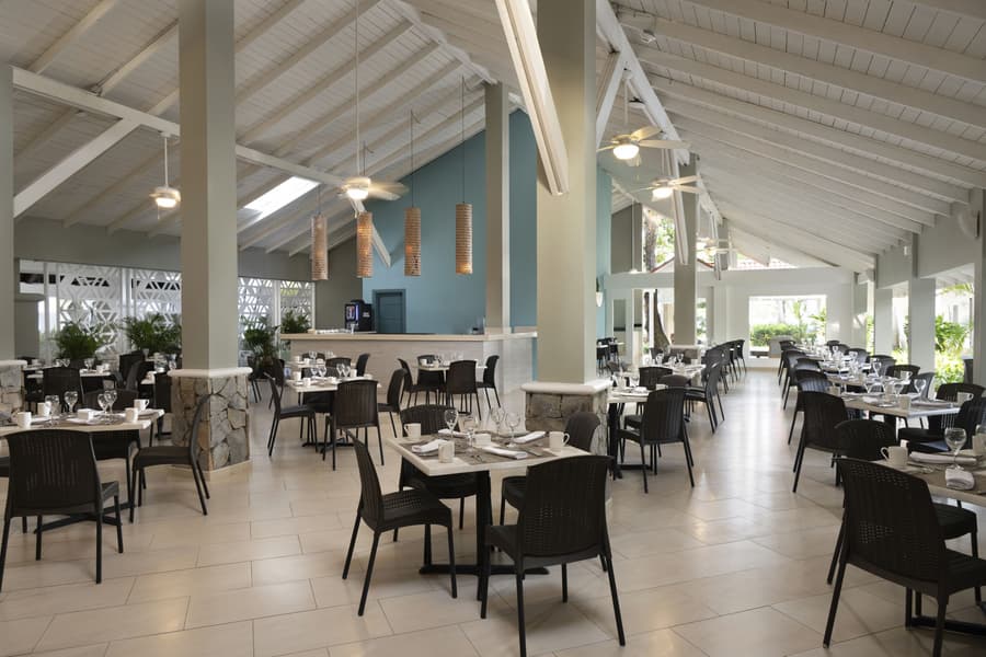 Wyndham Alltra Samana All-Inclusive Resort
