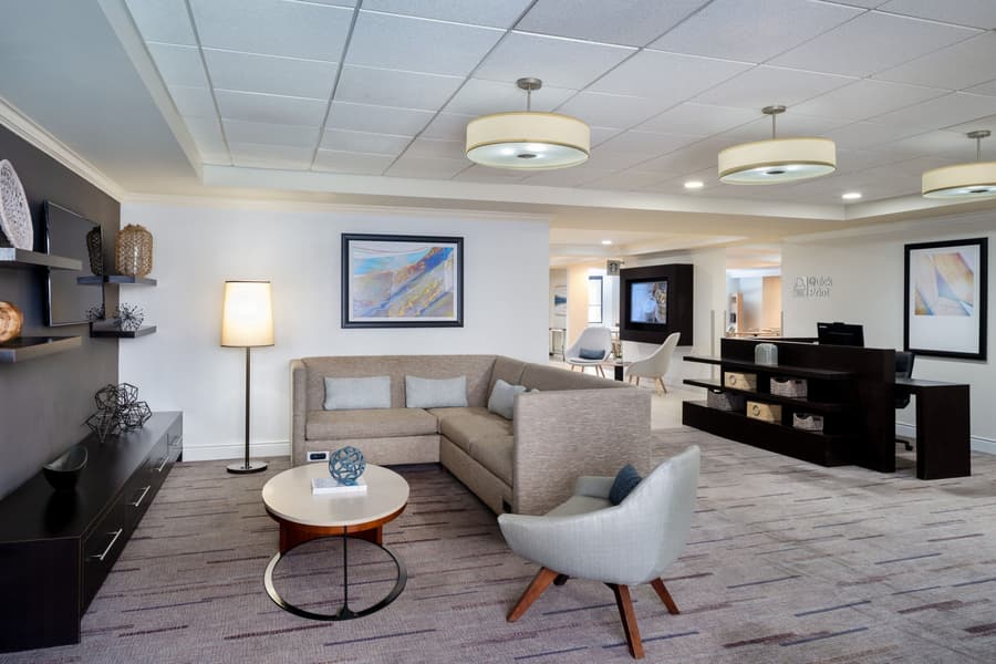 Courtyard by Marriott - Naples
