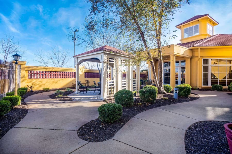 La Quinta Inn & Suites by Wyndham St. Louis Westport