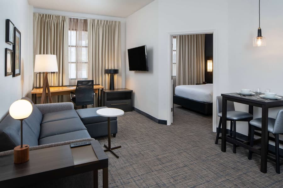 Sonesta ES Suites New Orleans Convention Center