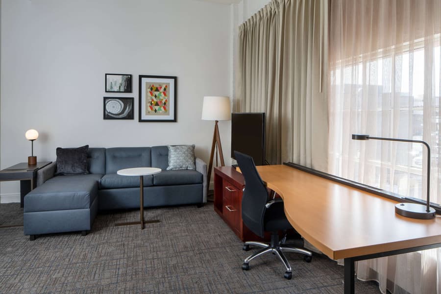 Sonesta ES Suites New Orleans Convention Center