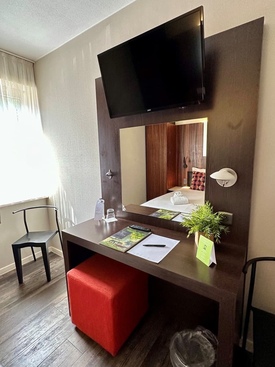 Gosset Hotel