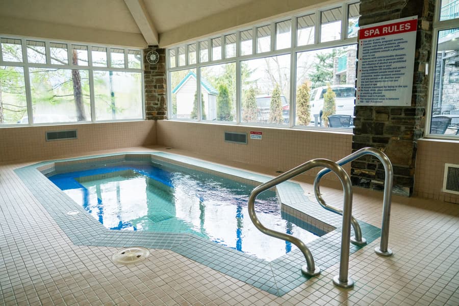 Pocaterra Inn and Waterslide