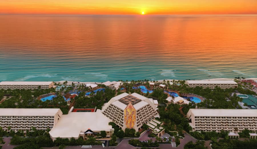 The Grand Oasis Cancun - All Inclusive