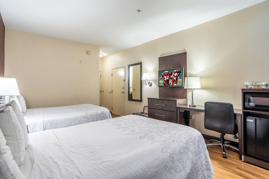 Red Roof Inn PLUS+ San Antonio Downtown - Riverwalk
